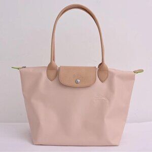 Longchamp medium shopping bag